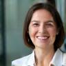 Porträt von Dr. Anna Müller, CTO bei Innovate AG.